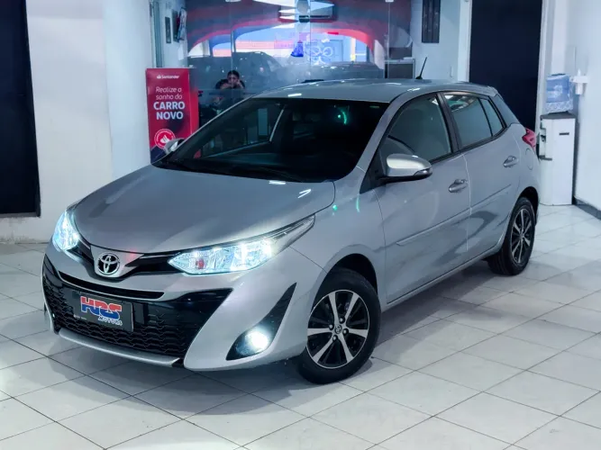 Toyota Yaris XS Connect 1.5 Flex 16V 5P AUT 2021