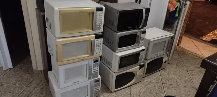 Manutenção de microondas, orçamento rápido e gratuito, serviço com garantia e qualidade 