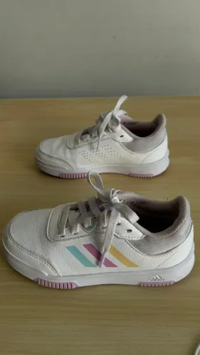 Tenis adidas infantil tam 30