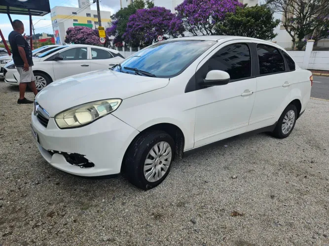 Fiat Grand Siena Attrac. 1.4 EVO F.flex 8V 2016