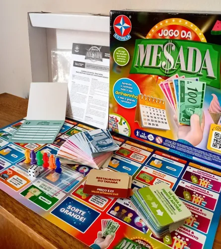 Jogo da Mesada Estrela - jogo de tabuleiro