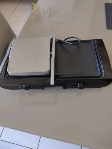 Chapa para lanche, com prensa.