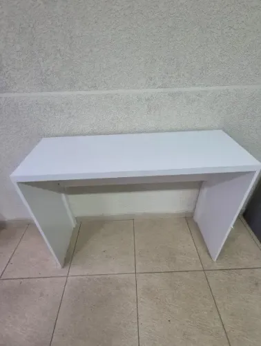 Aparador / console branco ? R$ 150