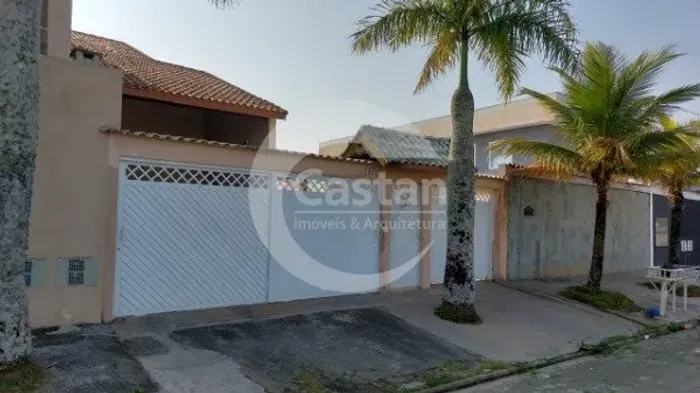 casa em condominio com piscina , em peruibe