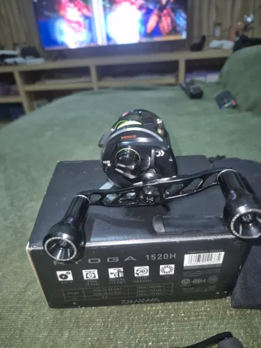 Carretilha daiwa rioga 1520h, manivela original,manivela e knobs gomexus