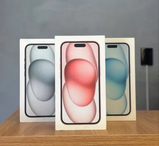 iPHONE 15 - 128gb LACRADO 