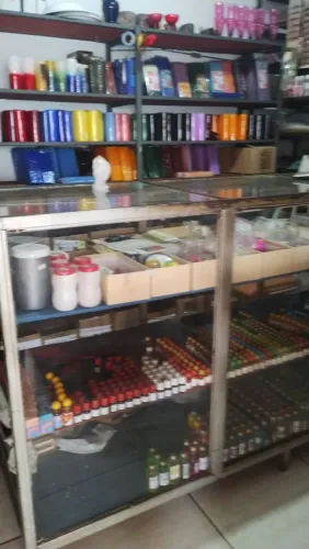 Vendo loja de artigos religiosos. Somente os produtos 12 mil