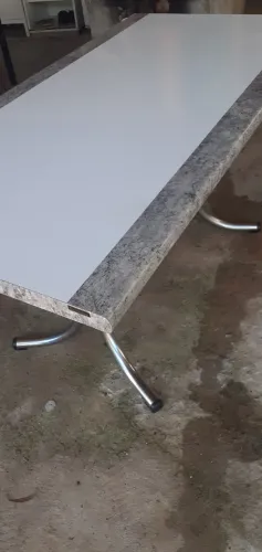 Mesa de jantar 4 lugares