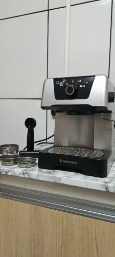 Cafeteira expressa Electrolux