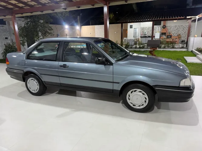 Ford Versailles GL 1.8i / 1.8 2P E 4P (álcool) 1995