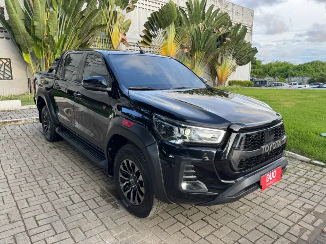 Toyota Hilux CD Gr-s 4X4 2.8 TDI Dies. Aut. 2022