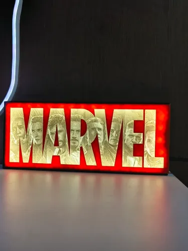 Luminária led heróis
