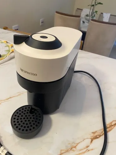 Nespresso Vertuo Pop Branco Coco, Cafeteira -
