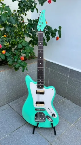 Guitarra Jazzmaster 