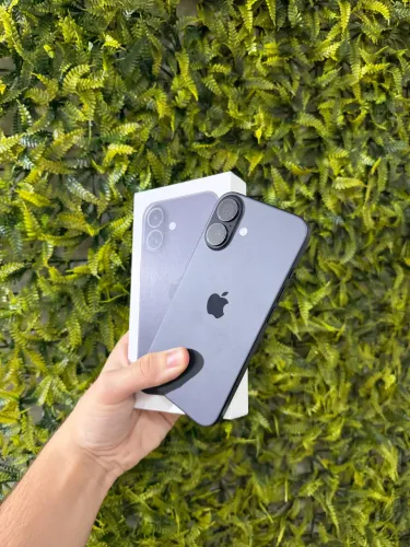 iPhone 16 128GB Com Caixa e nota fiscal, garantia Apple até dezembro