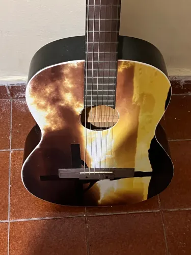 VIOLÃO COM CORDAS NOVAS + CAPA