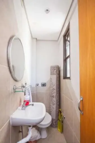 Apartamento em Avenida Cristóvão Colombo - Floresta - Porto Alegre/RS