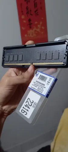 Memória RAM 8gb DDR4 Kingston KVR32N22S8/8 funcionando em perfeito estado