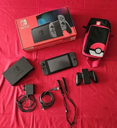 Nintendo Switch V2 - Cinza