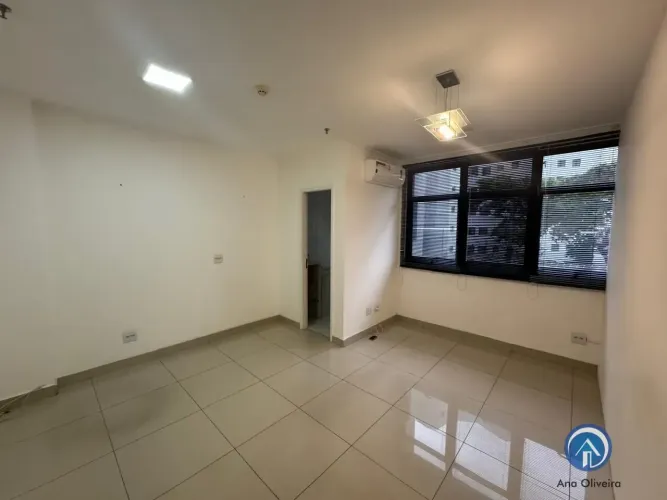 Sala de 50m² com Ar-condicionado e Recepção no Jardim Aquarius em São José dos Campos