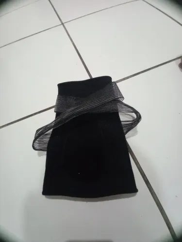 Joelheira regulável
