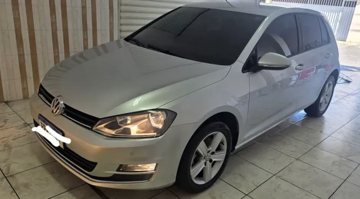 Volkswagen Golf Highline 1.4 TSI Total Flex Aut. 2016