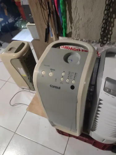 Climatizador Consul Funcionando perfeitamente.