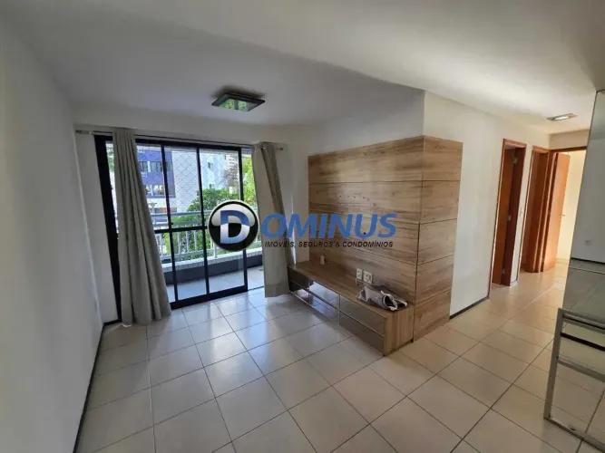 Excelente Apto no Cocó com 2 quartos (sendo 1 suíte com closed) e 2 vagas