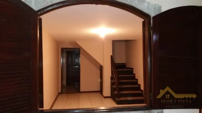 Casa para Venda em Barra do Piraí, Bairro de Fatima, 2 dormitórios, 2 banheiros, 1 vaga