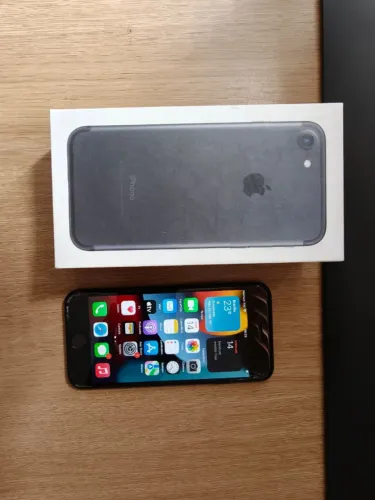 iPhone 7