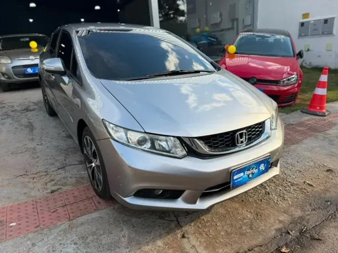 Honda Civic Sedan LXR 2.0 Flexone 16V Aut. 4P 2016
