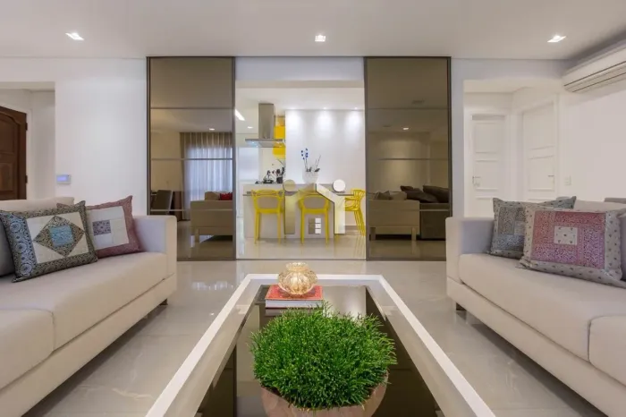 Apartamento com 174m², 3 dormitórios sendo 1 suíte máster e2 vagas.