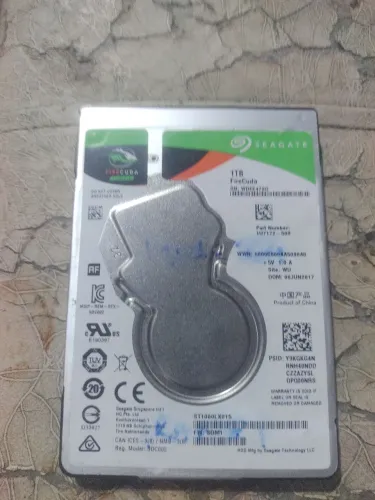 HD de notebook seaguete 1 tb mil gigas bom funcionando perfeitamente testo na hora
