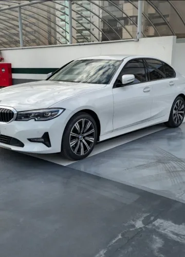 BMW 320I A Modern/sport TB 2.0/a.flex 16V 4P 2021