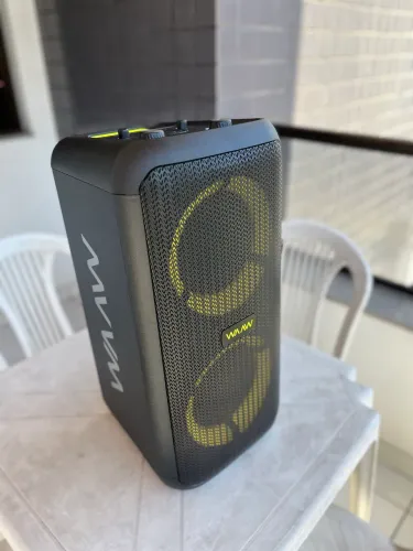 Caixa de som INIFINITE 200 - WAAW by Alok (NUNCA USADA)