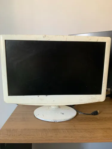 Monitor Samsung LCD 19 - Usado