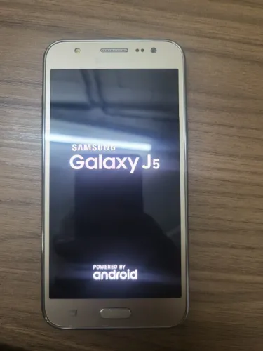Celular Samsung J5