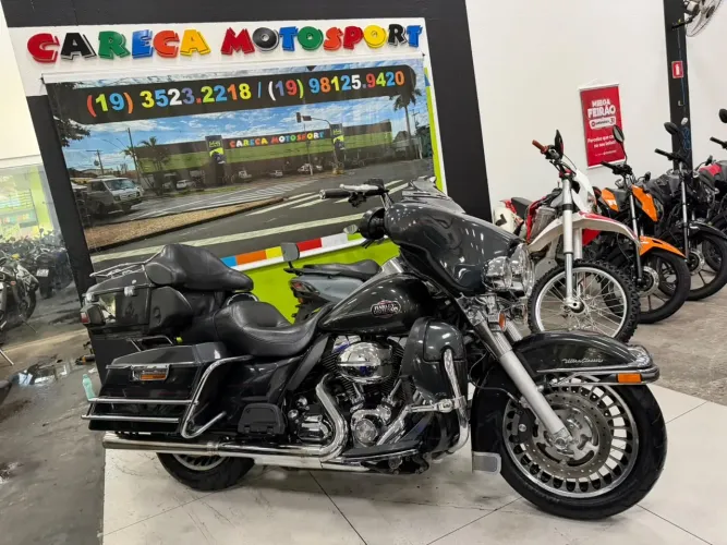 HARLEY-DAVIDSON ELECTRA GLIDE CLASSIC