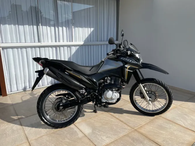 Honda BROS 160 - 2022 - Baixa KM