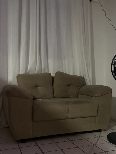 Sofá 2 lugares