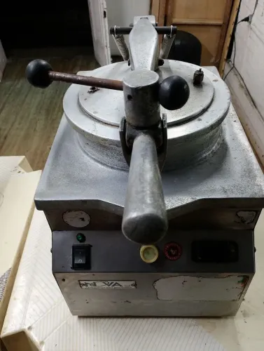 Fritadeira elétrica de pressão - marca Nova Industria