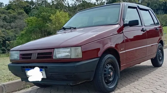 Fiat Uno Mille ELX 2P E 4P 2022