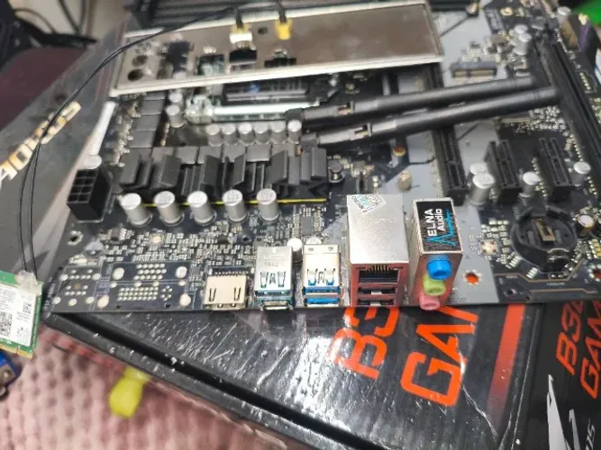 Placas Mãe Asus AsRock MSI Gigabyte com defeito