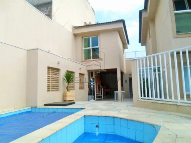 Um dos poucos condominio no bairro da mooca com portaria, piscina e elevador