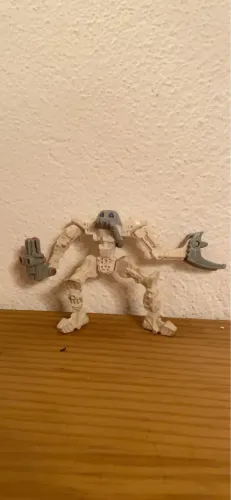 Boneco Articulado Toa Matoro da linha Bionicle da LEGO McDonalds 2008 RARO