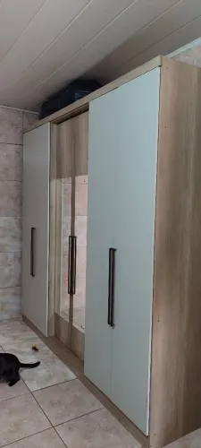 Guarda roupa casal