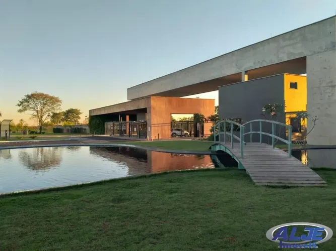 VENDE-SE Casa em condomínio NO MONET (JARDINS DE MONET) - MARÍLIA/SP