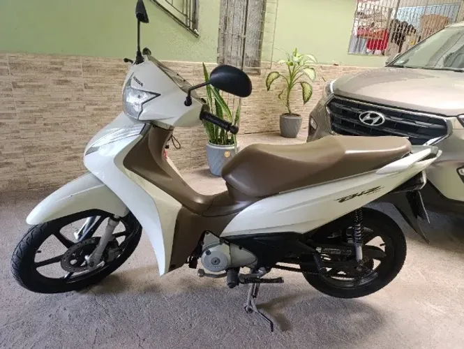 Honda Biz, baixa quilometragem,