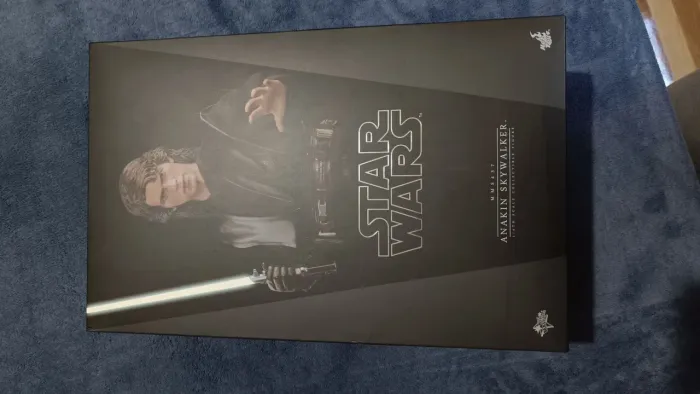 Hot toys- Anakin Skywalker ep3- mms437