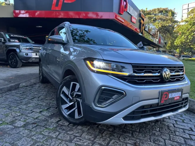 Volkswagen T-Cross Highline 1.4 TSI Flex 16V 5P AUT 2025